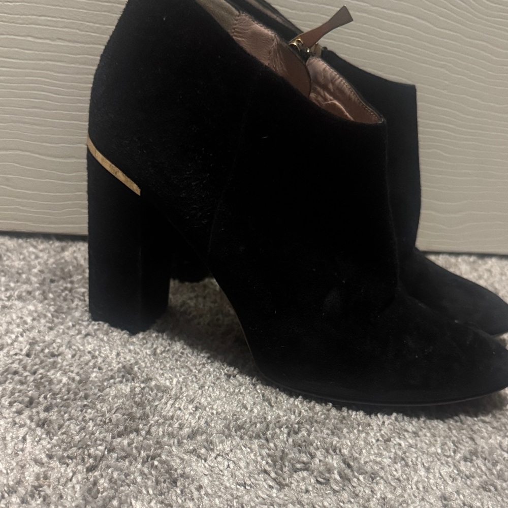 Kate Spade Darota Boots - Picture 2 of 4